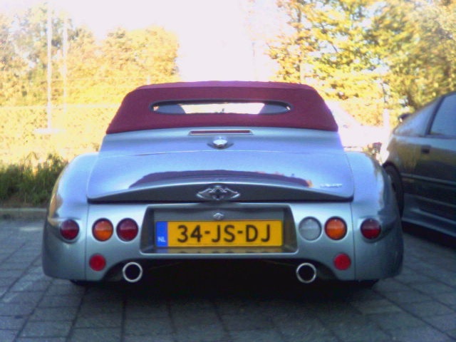 Afbeeldingslocatie: http://www.tweakers.net/ext/f/12989/full.jpg