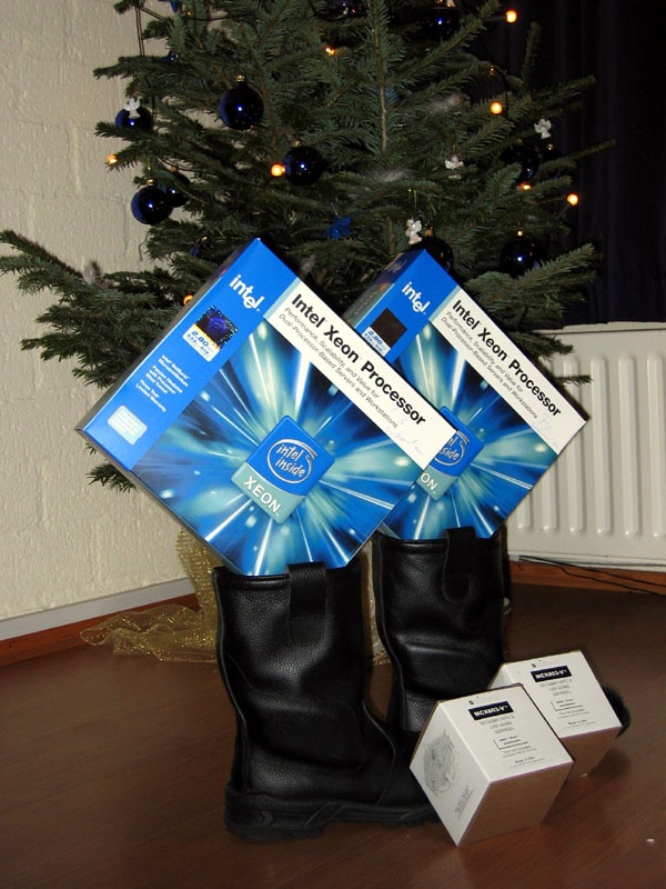 Afbeeldingslocatie: http://www.tweakers.net/ext/f/19077/full.jpg