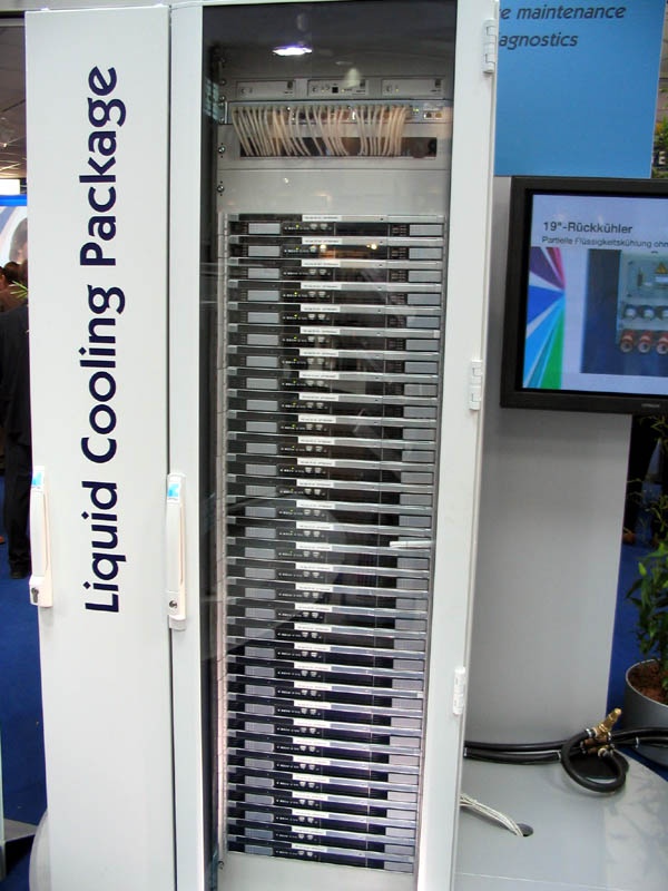 Afbeeldingslocatie: http://www.tweakers.net/ext/f/33286/full.jpg