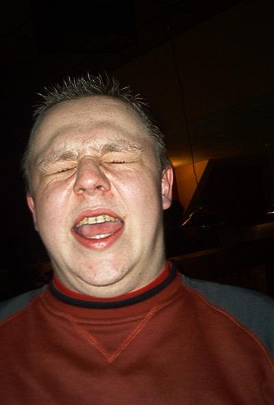 Afbeeldingslocatie: http://www.tweakers.net/ext/f/39100/full.jpg