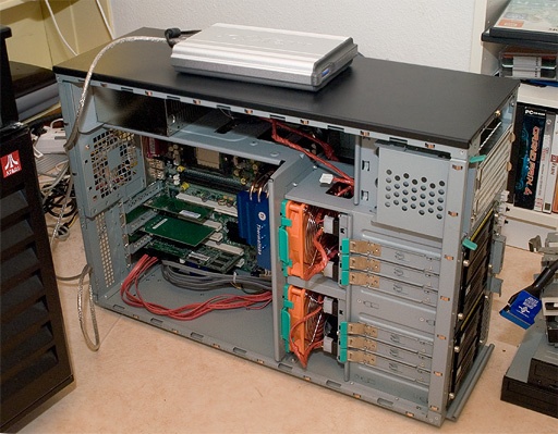 Afbeeldingslocatie: http://www.tweakers.net/ext/f/57256/full.jpg