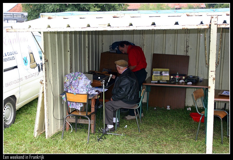 Afbeeldingslocatie: http://www.tweakers.net/ext/f/64623/full.jpg