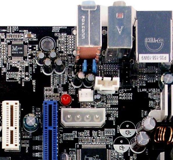 Afbeeldingslocatie: http://www.tweakers.net/ext/f/64668/full.jpg