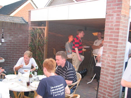 Afbeeldingslocatie: http://www.tweakers.net/ext/f/66025/full.jpg