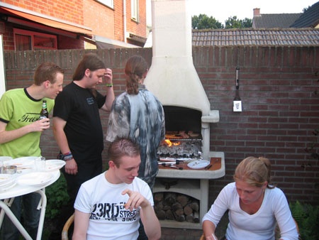 Afbeeldingslocatie: http://www.tweakers.net/ext/f/66028/full.jpg